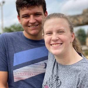 Meet your Posher, Logan